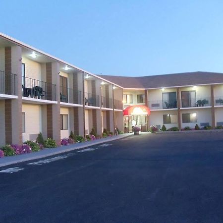 Red Roof Inn & Suites Newport - Middletown, Ri Ngoại thất bức ảnh